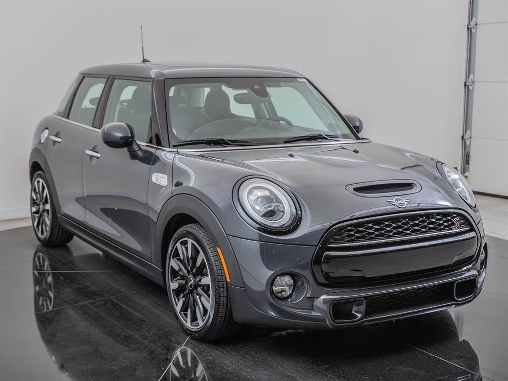 Pre-Owned 2019 MINI Cooper S Hardtop 4 Door Signature Trim Package ...